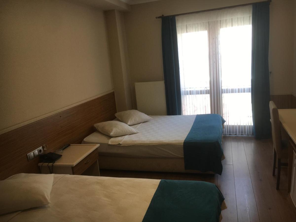 Oezguer Hotel トラブゾン エクステリア 写真