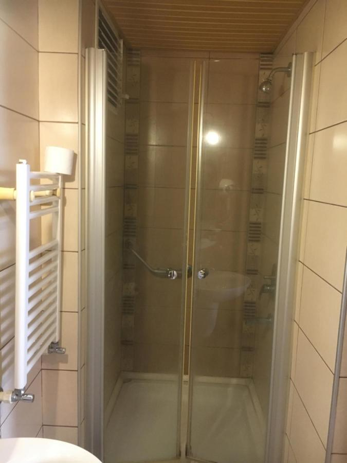 Oezguer Hotel トラブゾン エクステリア 写真